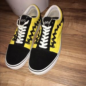 Vans Charlie Brown Peanuts skate shoes size 10.5